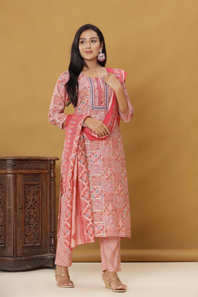 KAINOOSH modaal silk printed with embroidery K518